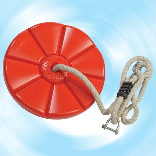 Home wire rope course set with plastic plate swing